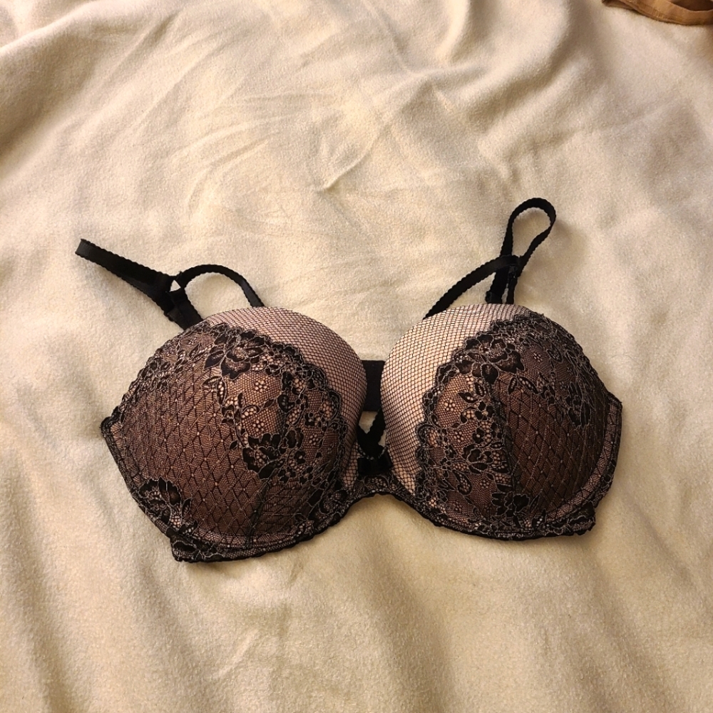 Victorias Secret lace cross bra